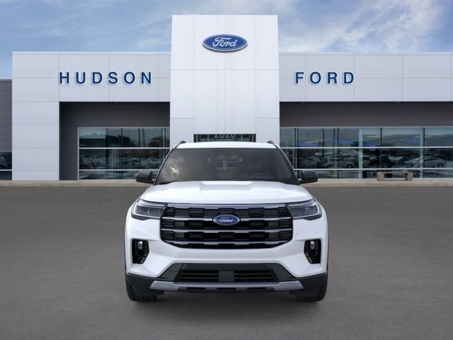 New 2026 Star White Metallic Tri-Coat Ford Active image 6