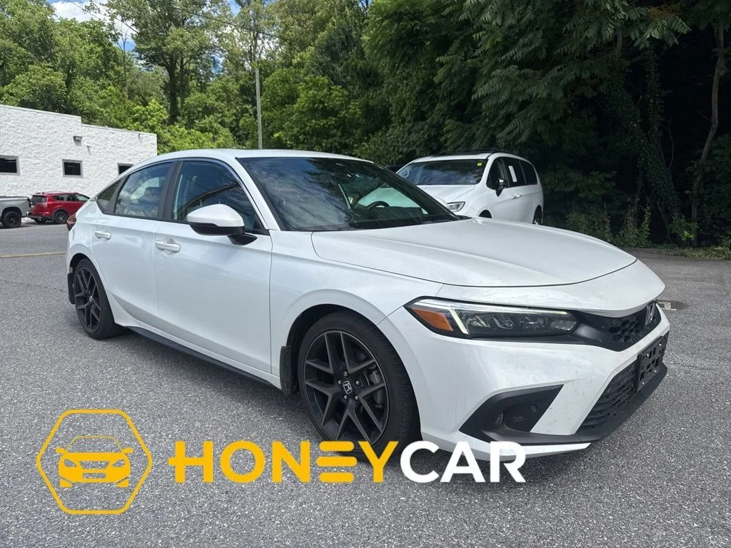 2024 Honda Civic Sport Touring CVT's photo