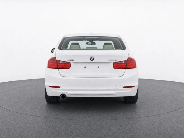 Used 2014 White BMW 320i xDrive image 6