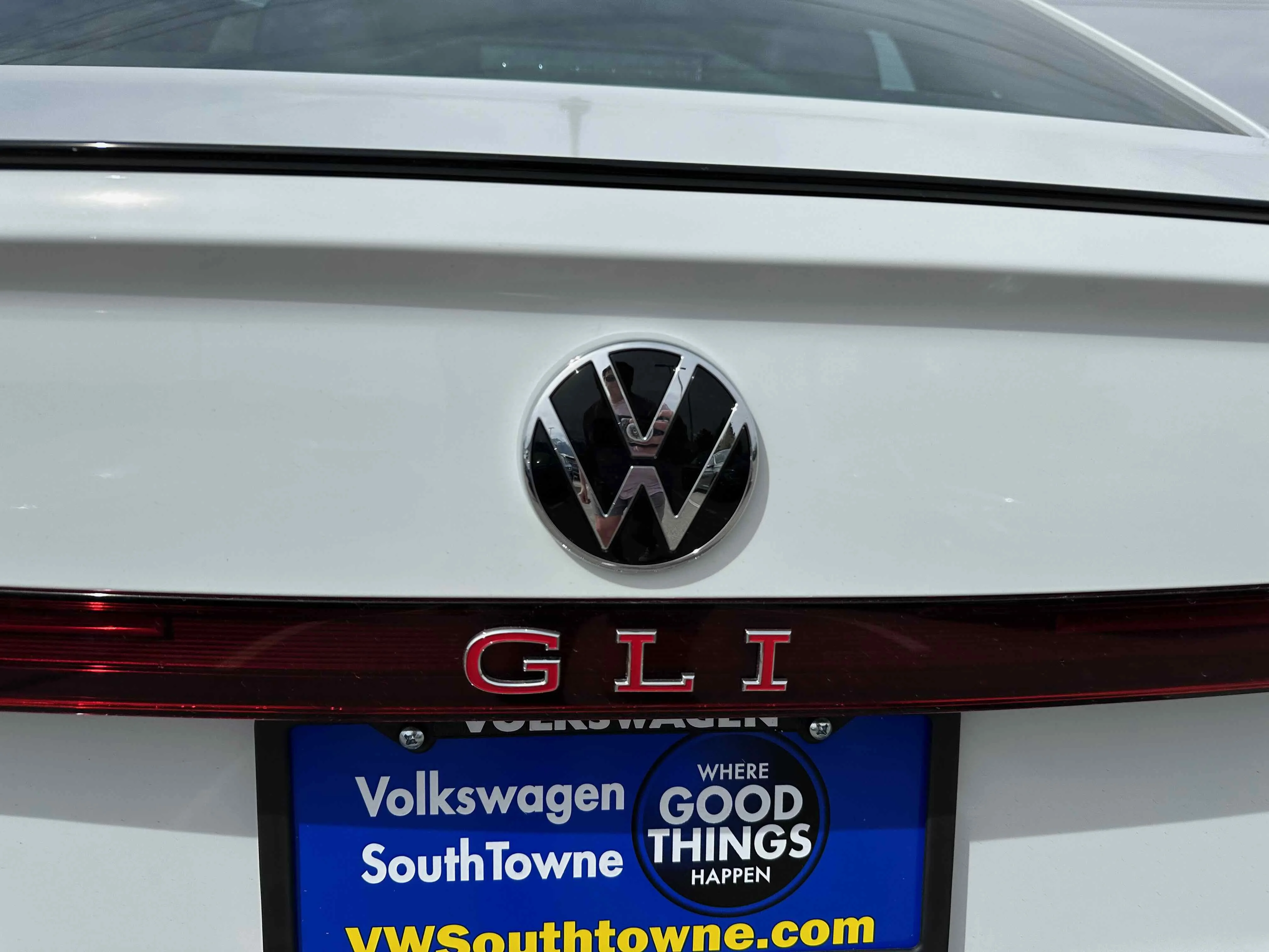 New 2026 Pure White Volkswagen Autobahn image 12