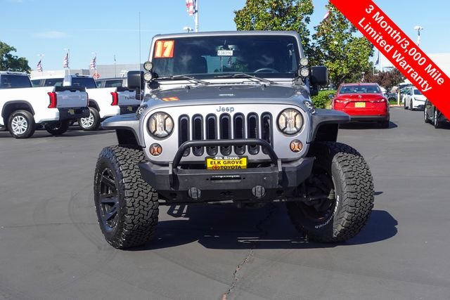 Used 2017 Silver Jeep Unlimited Sport image 3
