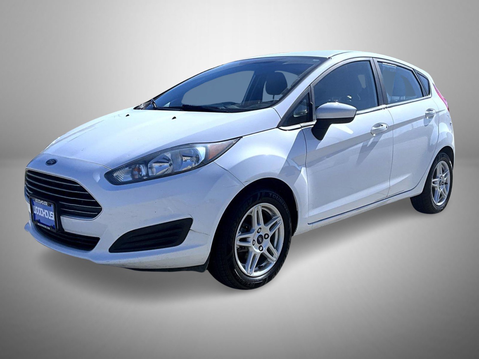 Used 2017 White Ford SE image 1