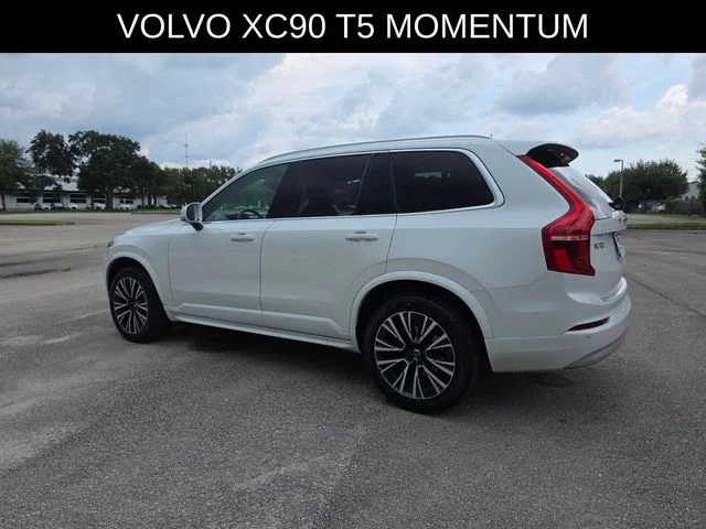 2022 Volvo XC90 Momentum - Photo 5