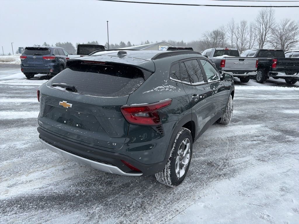 2026 Chevrolet Trax LT - Photo 8