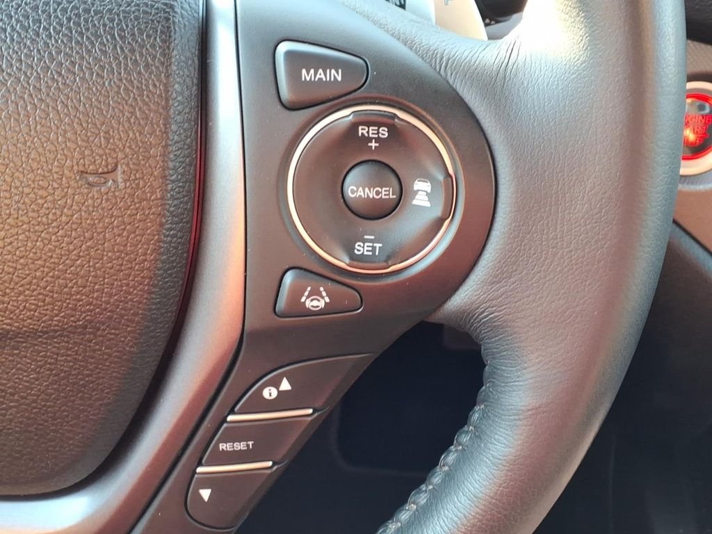 Certified Used 2022 Gray Honda RTL image 21
