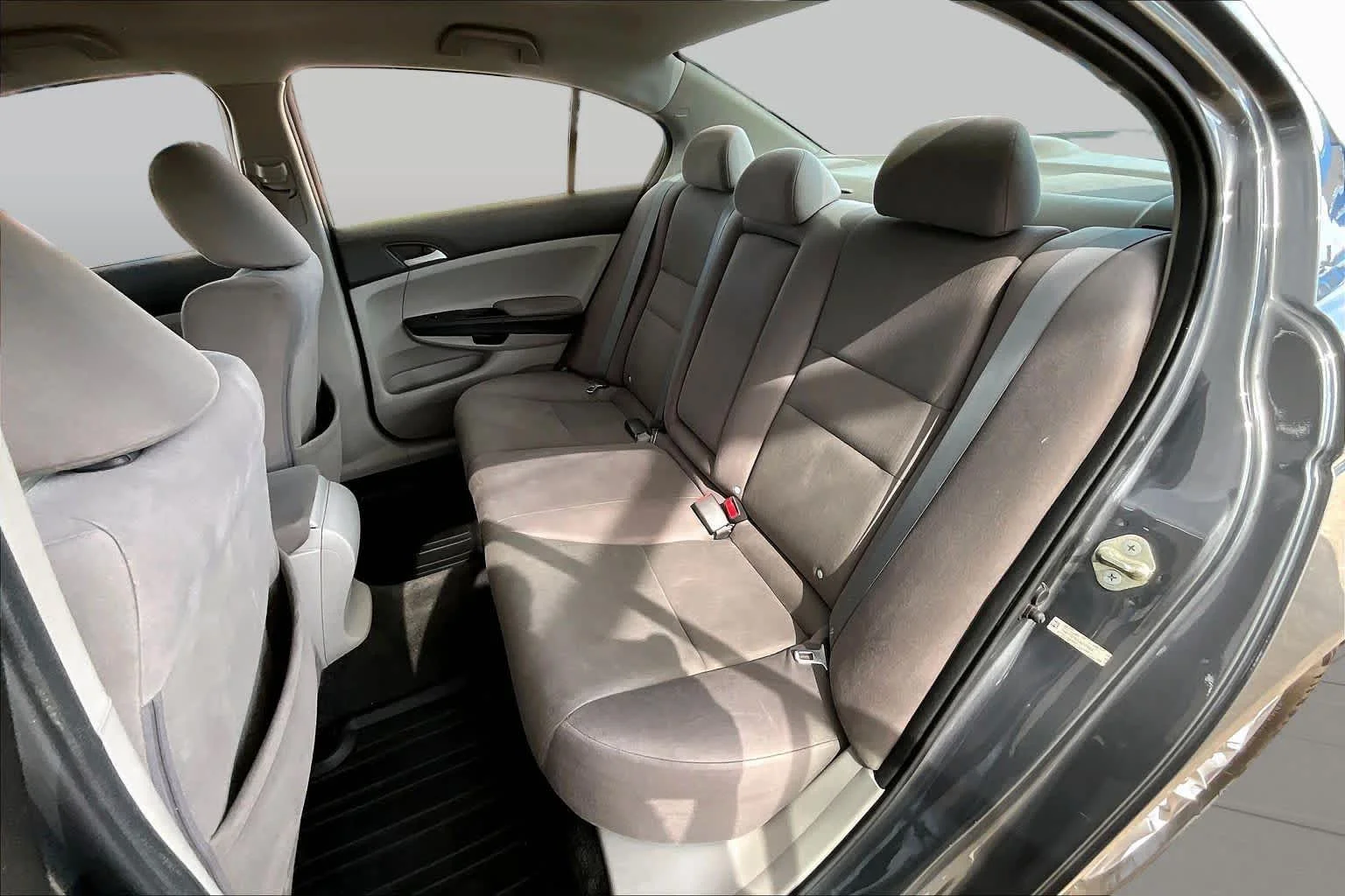 Used 2012 Polished Metal Metallic Honda LX Premium image 19