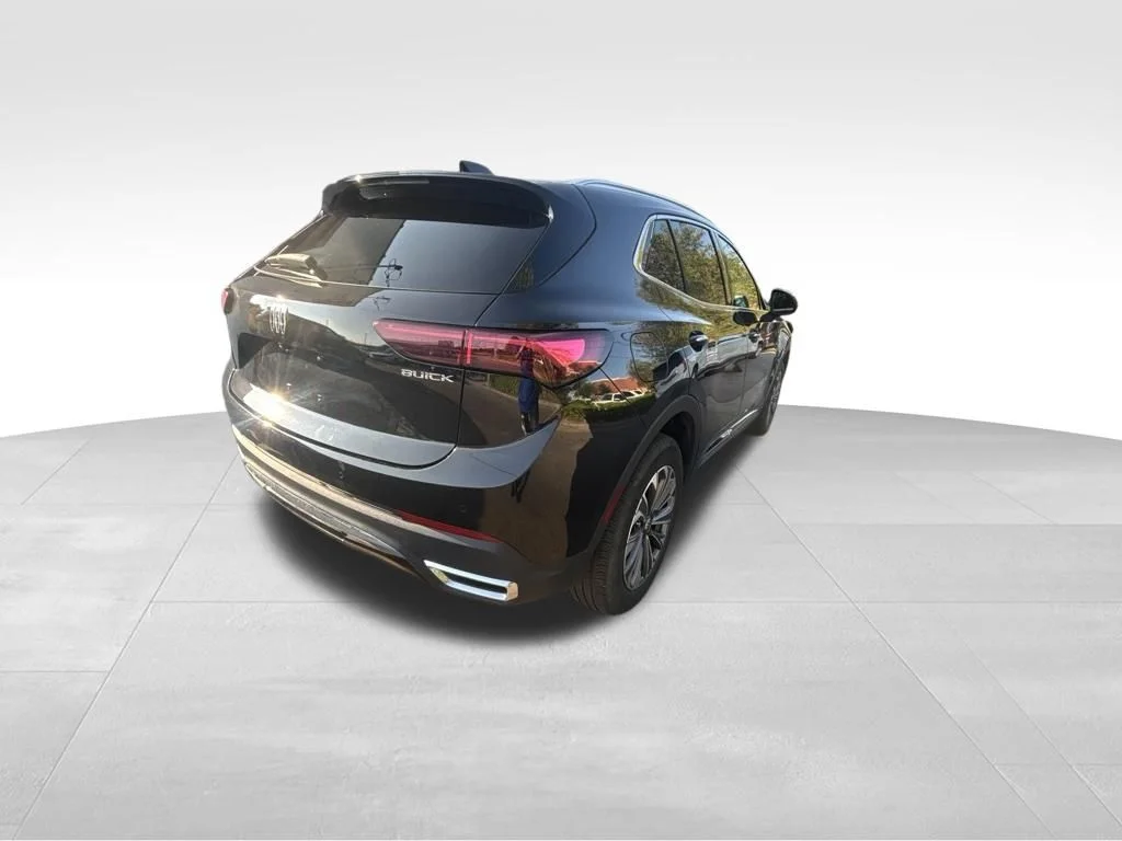 Used 2024 Black Buick Preferred image 7