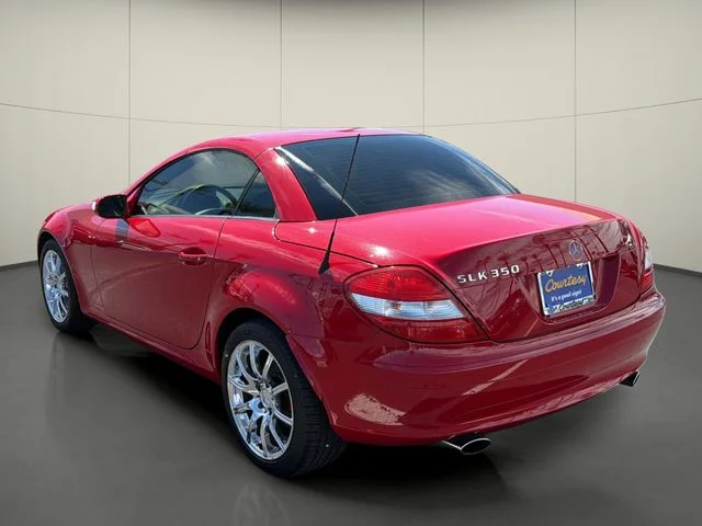 Used 2005  Mercedes-Benz SLK 350 image 5