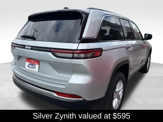 New 2026 Silver Zynith Exterior Paint Jeep Laredo X image 6
