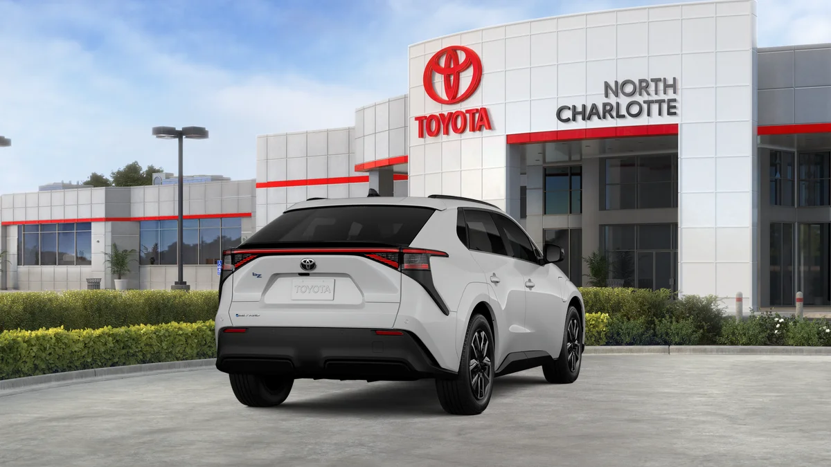 New 2026 Wind Chill Pearl Toyota XLE image 74
