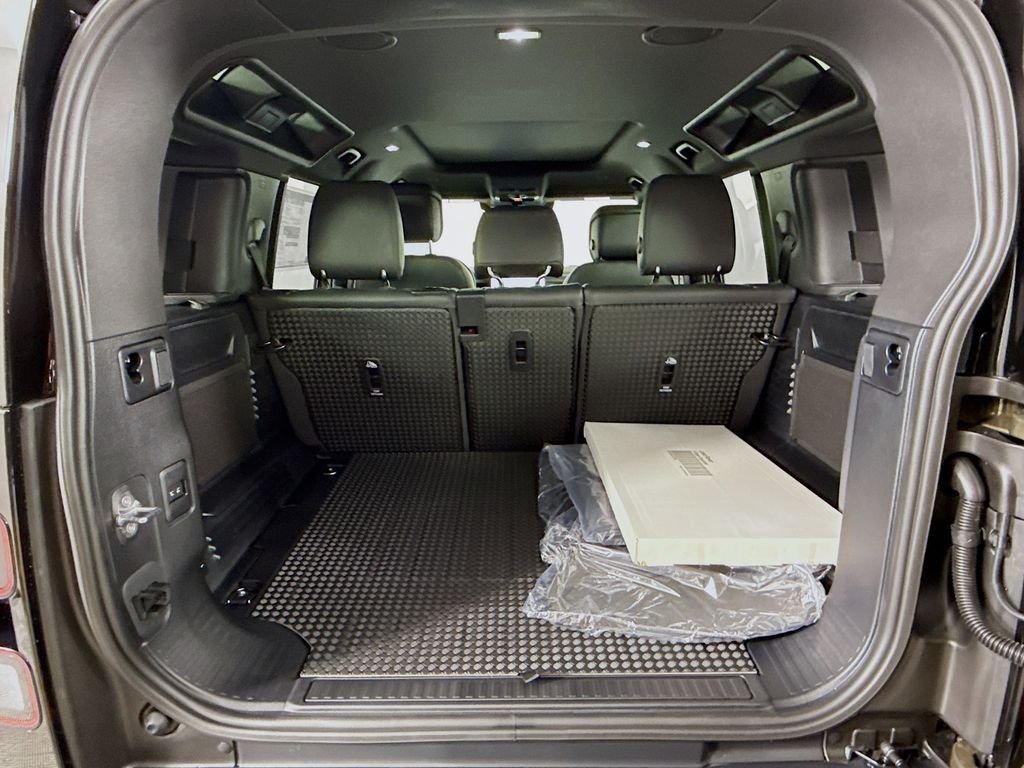 New 2026 Gondwana Stone LAND ROVER X-Dynamic SE image 22