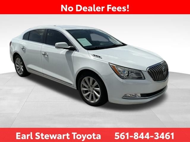 Used 2016 Buick LaCrosse Leather with VIN 1G4GB5G39GF286830 for sale in Lake Park, FL