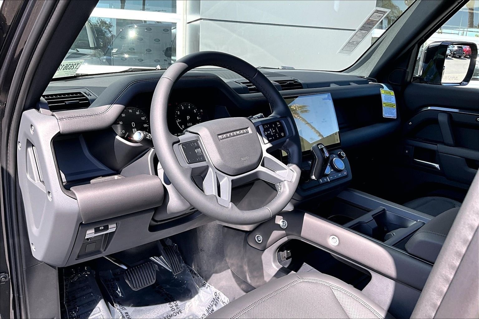 New 2026 Carpathian Grey LAND ROVER X-Dynamic SE image 6
