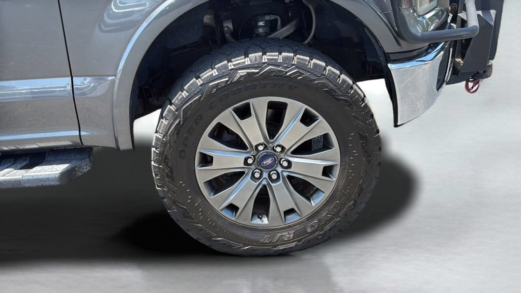 Used 2016 Gray Ford XLT image 20
