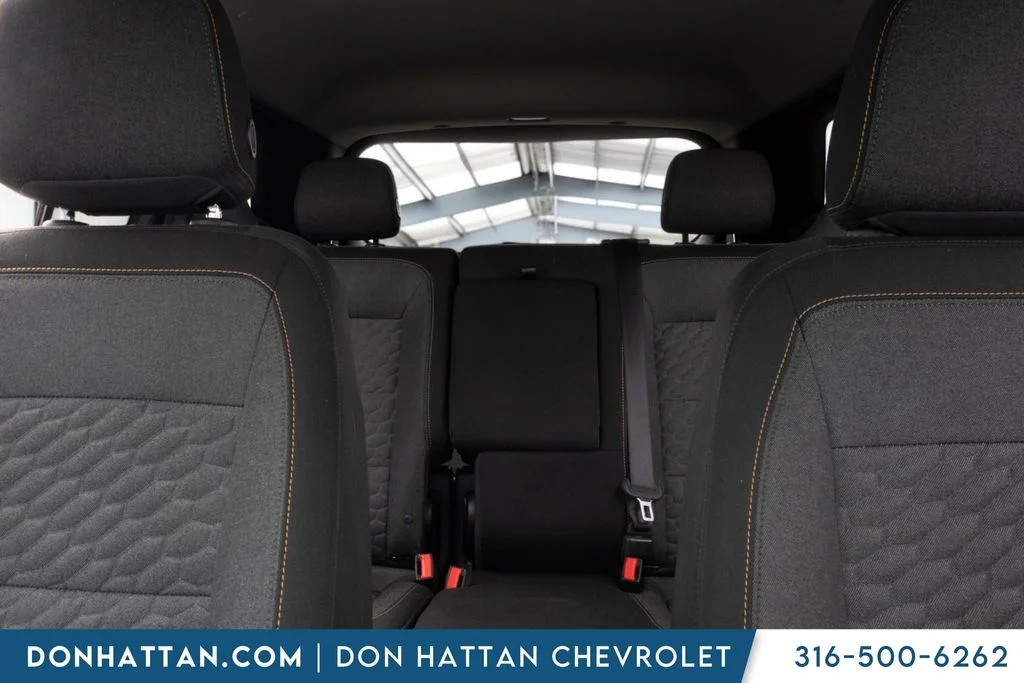 Used 2018 Gray Chevrolet LT image 16