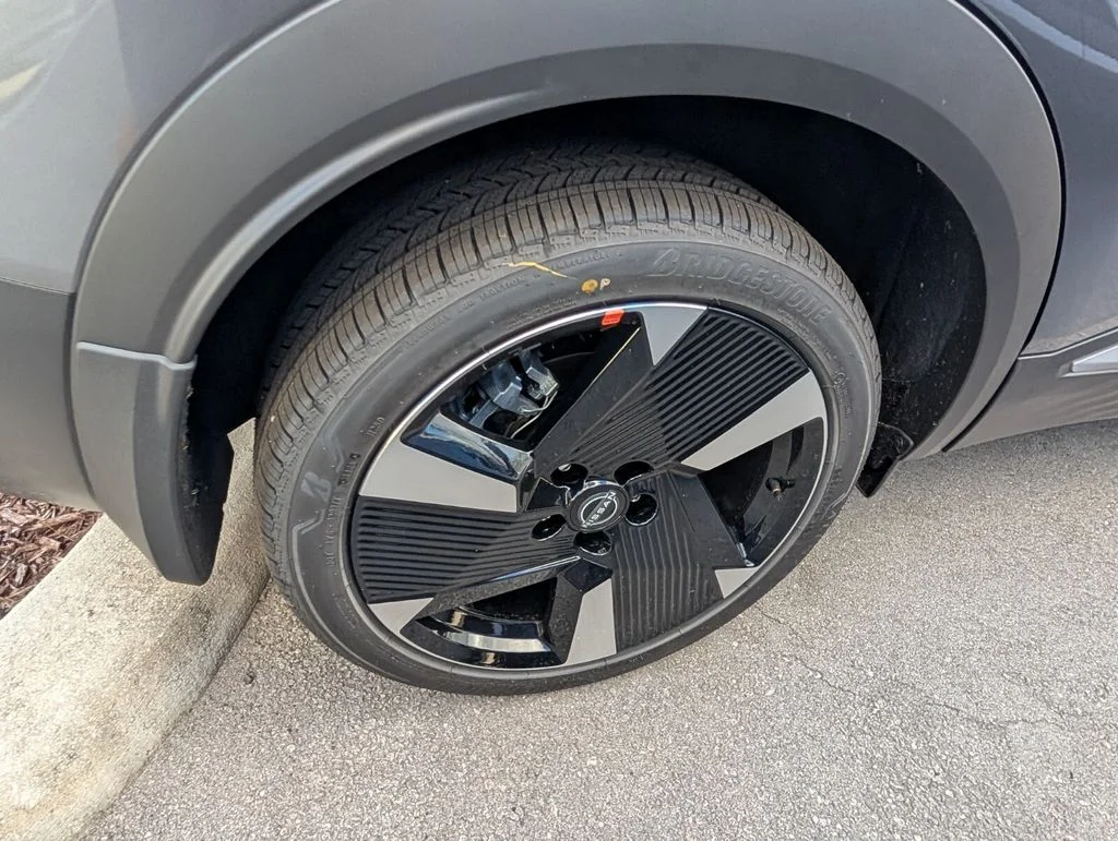 2026 Nissan KICKS SR - Photo 13