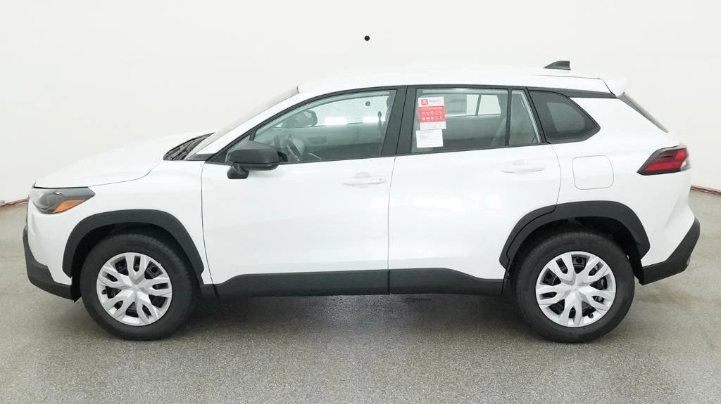 New 2026 Wind Chill Pearl Toyota L image 17
