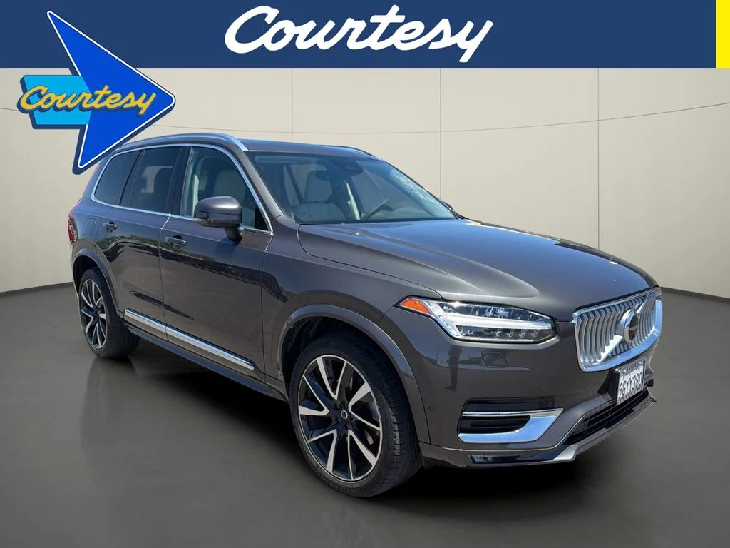 2023 Volvo XC90 B6 Plus 6-Seater 4WD's photo