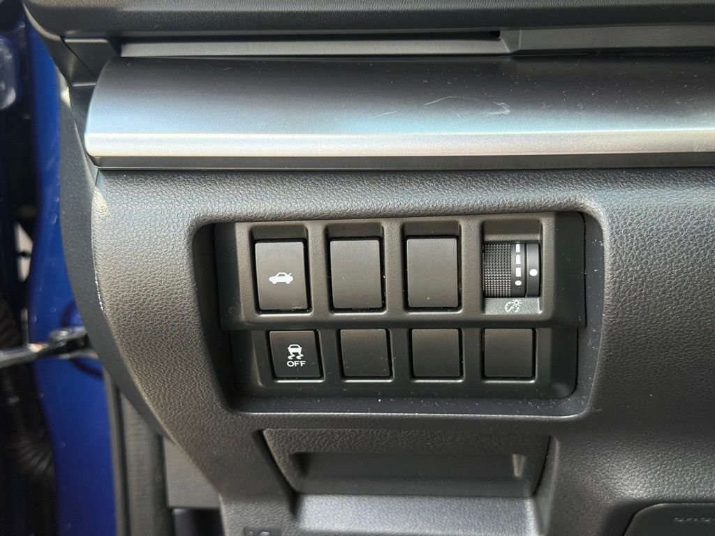 Used 2023 Sapphire Blue Subaru Base image 12