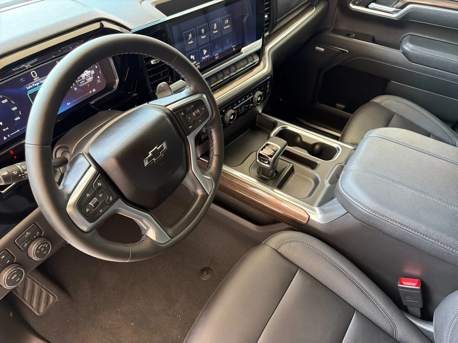 2026 Chevrolet Silverado 1500 LT Trail Boss - Photo 9