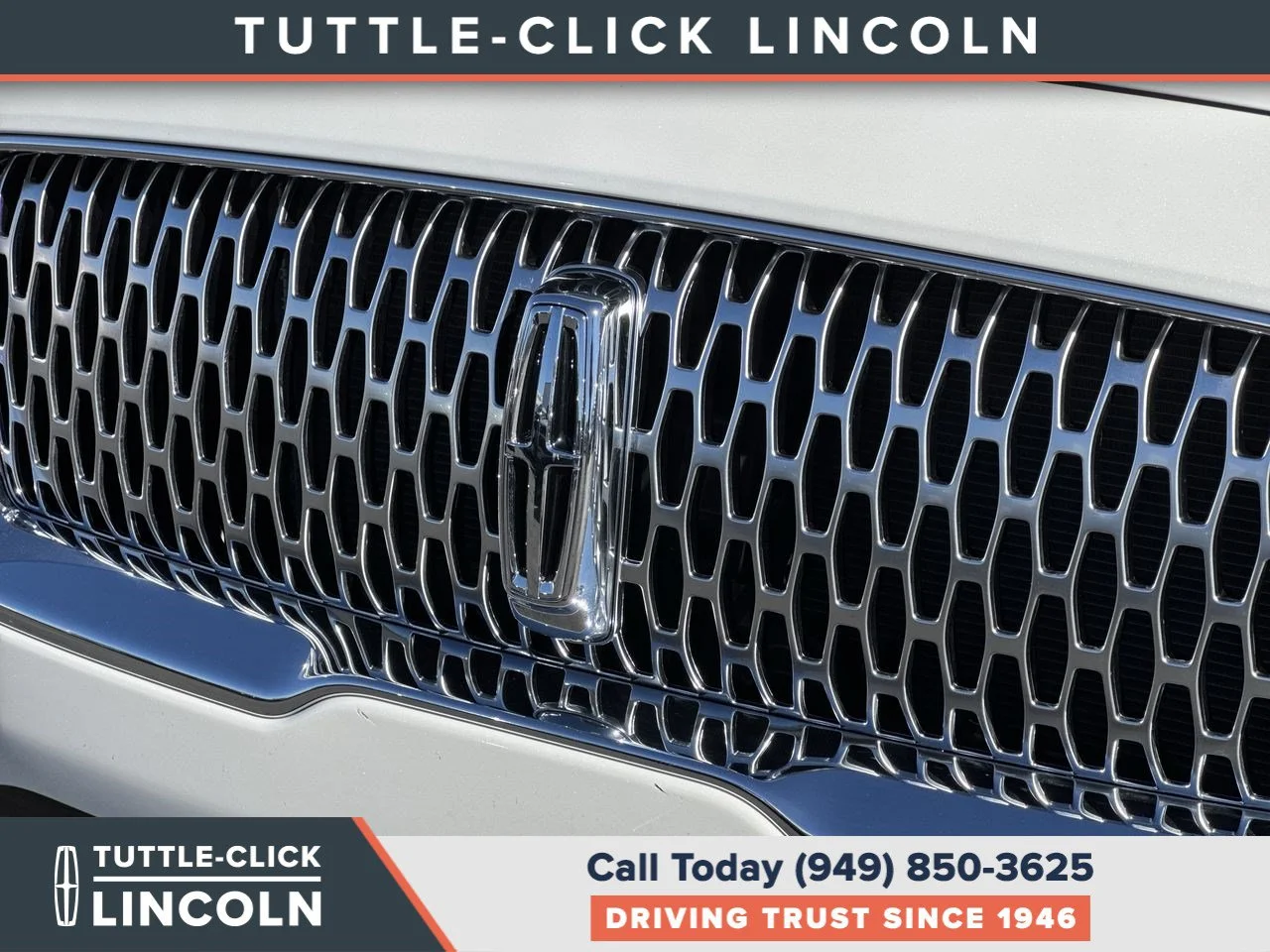 Used 2023 PRISTINE WHITE ME Lincoln Standard image 17