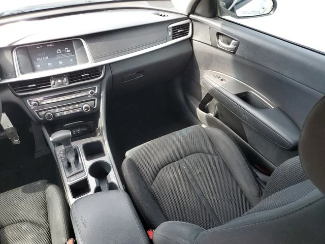 Used 2020 White Kia LX image 14