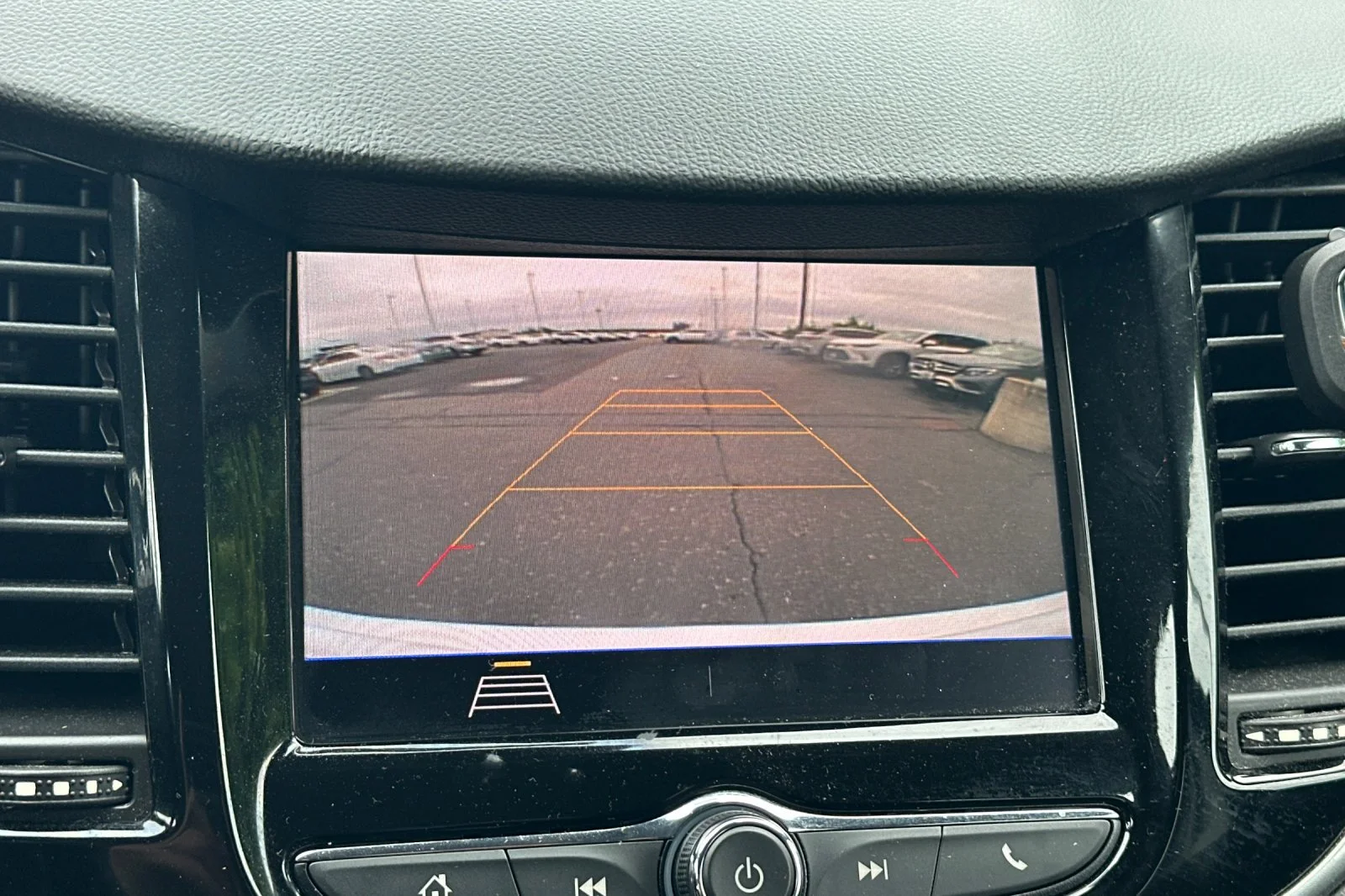 Used 2020 Summit White Chevrolet LT image 19