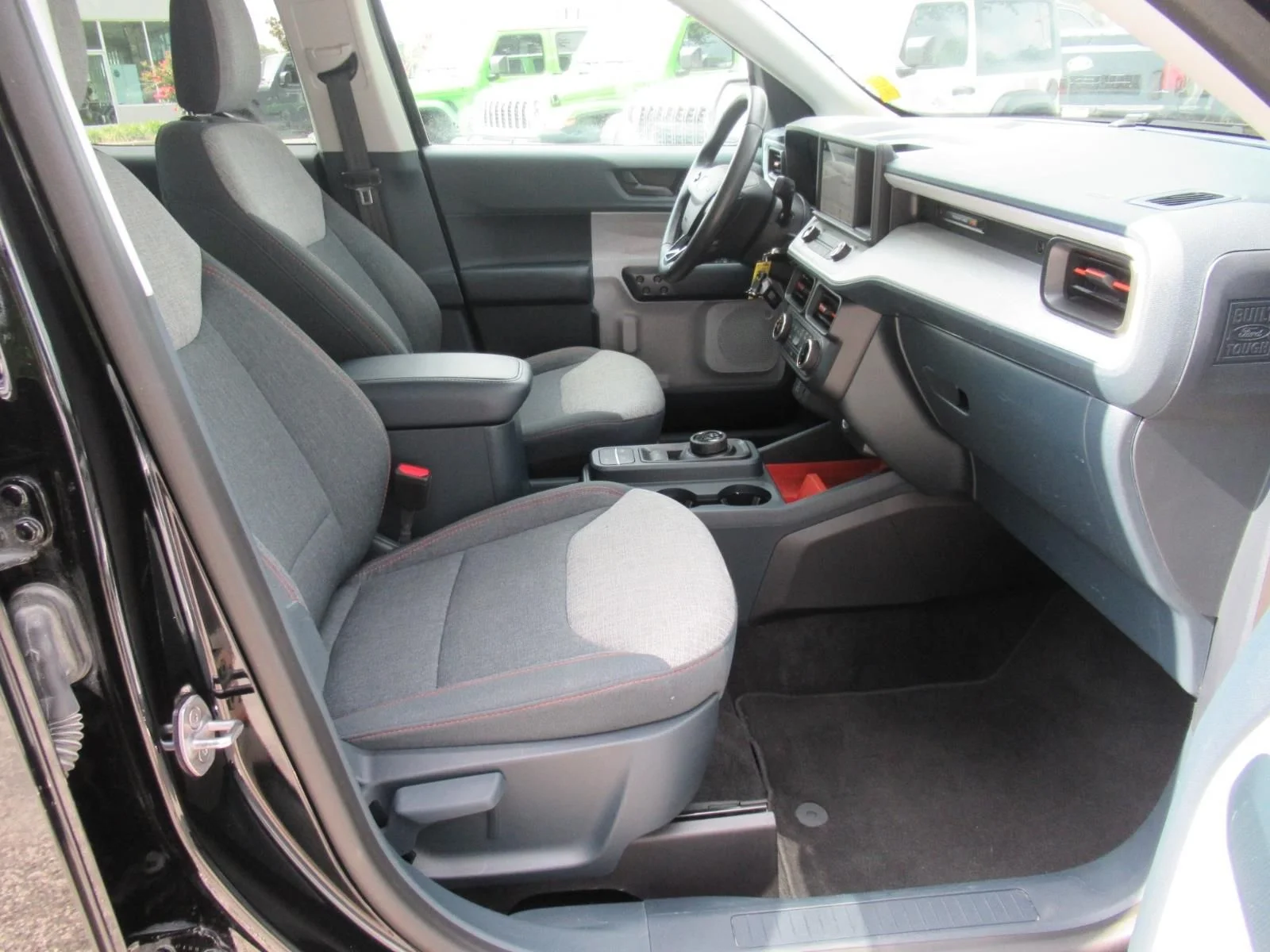 Used 2024 Black Ford XLT image 12