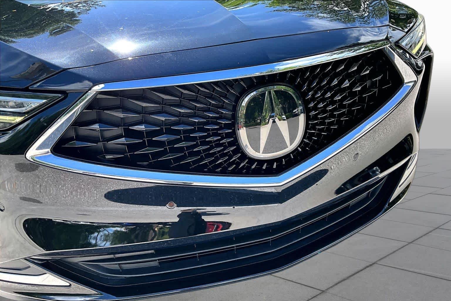Used 2023 Majestic Black Pearl Acura w/Technology Package image 30