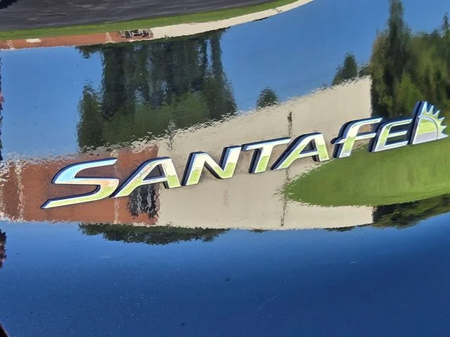 2022 Hyundai Santa Fe Limited - Photo 17