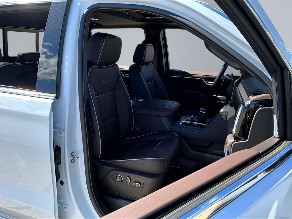 2026 GMC Sierra 1500 Denali - Photo 11
