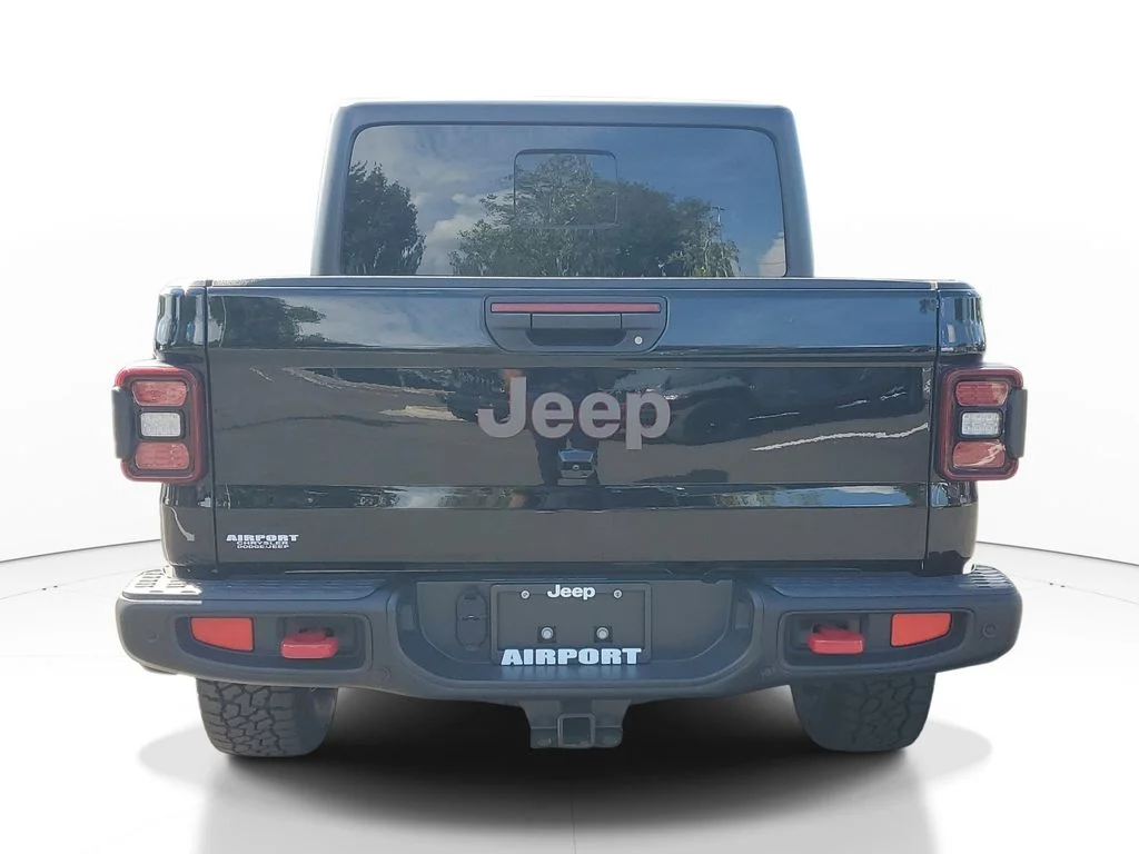 Used 2025 Black Jeep Rubicon image 5