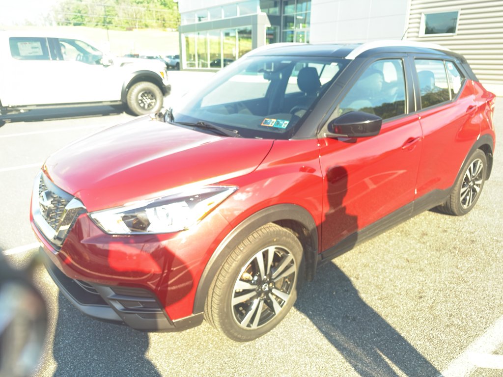 Used 2019 Nissan Kicks SV with VIN 3N1CP5CU1KL567881 for sale in Willow Street, PA