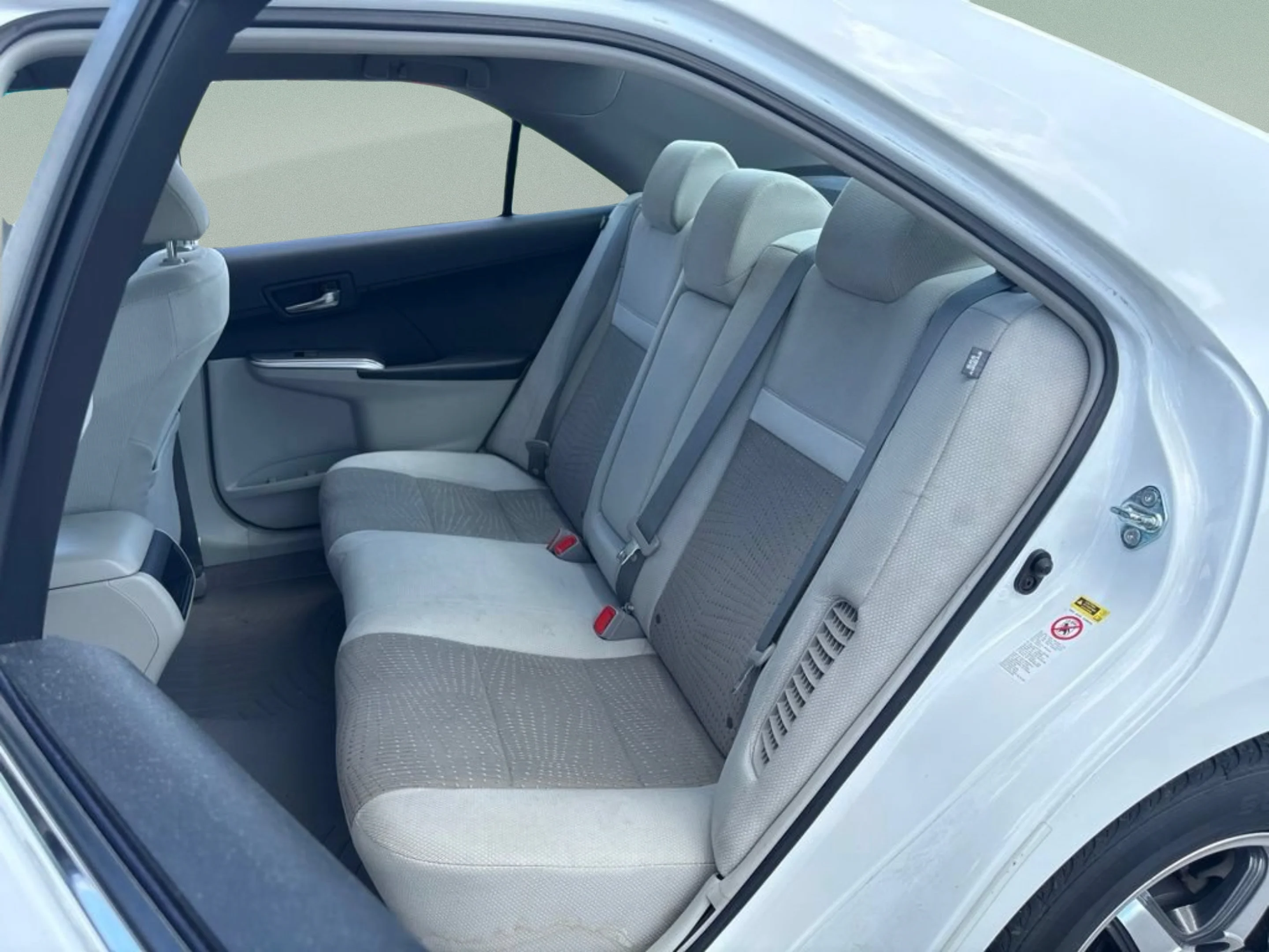 Used 2012 Super White Toyota LE image 20