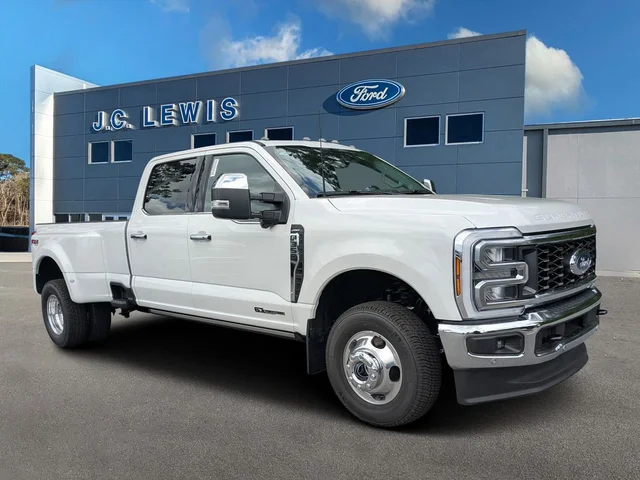 2026 Ford F-350SD Lariat