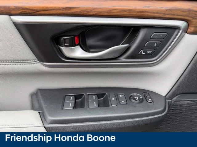 Used 2020 Black Honda EX-L image 16