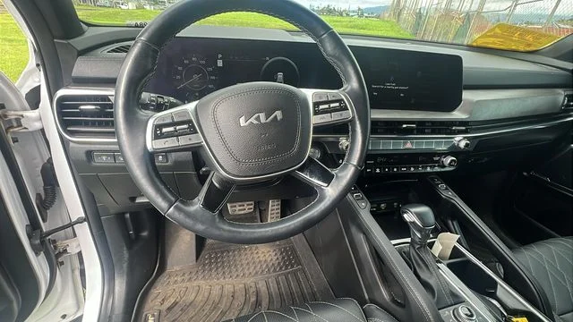 Certified Used 2024 White Kia SX X-Line image 16