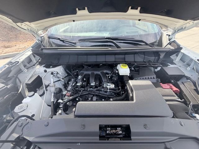 New 2026 Everest White Pearl TriCoat Nissan Platinum image 47