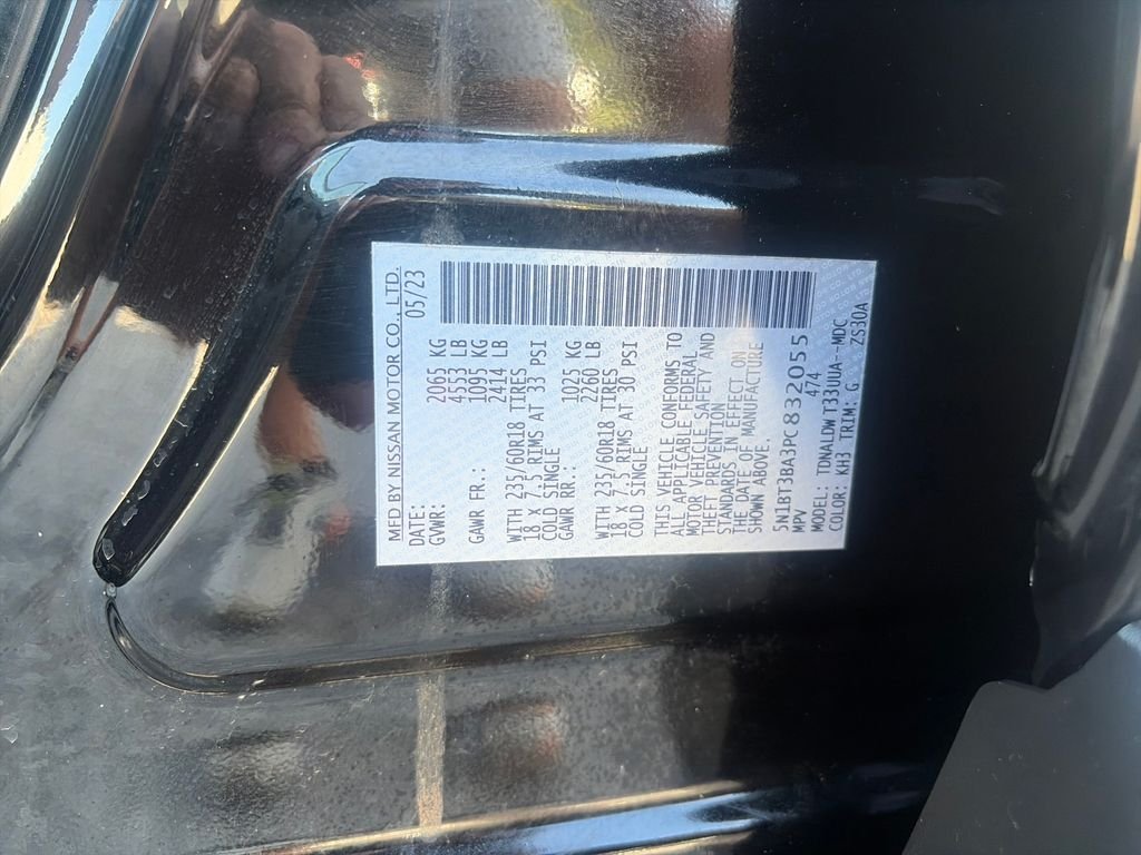 Used 2023 Black Nissan SV image 27