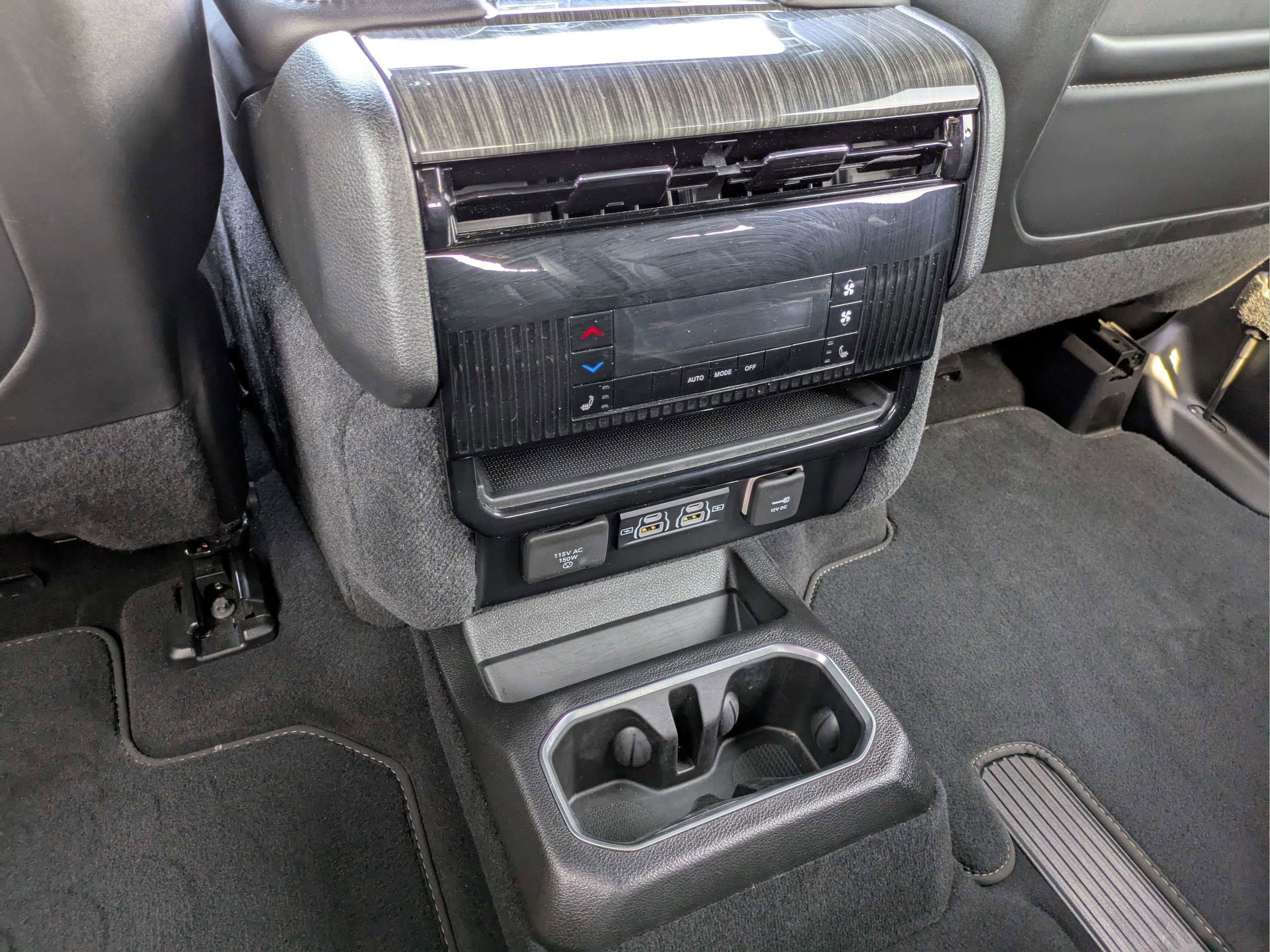 Used 2022 Baltic Gray Metallic Clearcoat Jeep Series III image 11