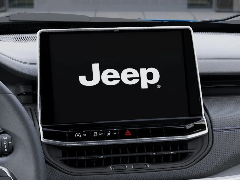 New 2026 Hydro Blue Pearlcoat Jeep Latitude image 18