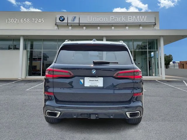 Certified Used 2023 Carbon Black Metallic BMW xDrive45e image 5