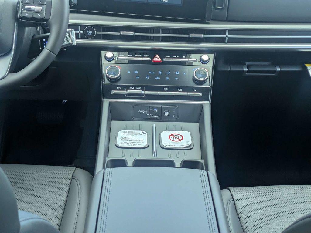 New 2026 White Hyundai SEL image 20