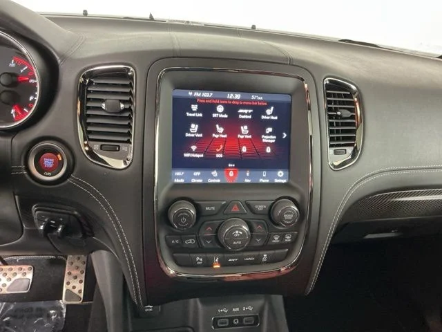 Used 2020  Dodge SRT image 18