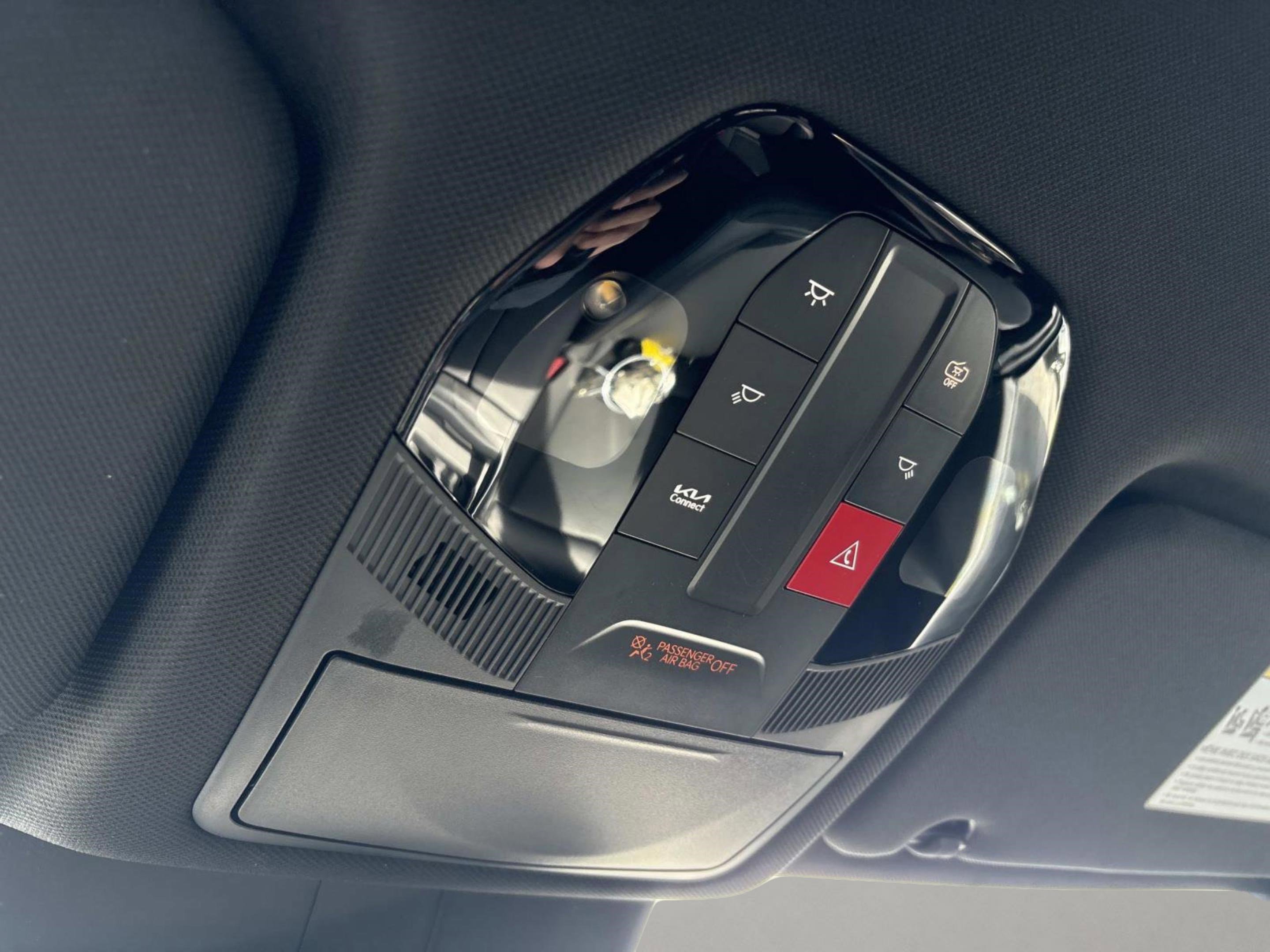 New 2027 Panthera Metal Kia LX image 31