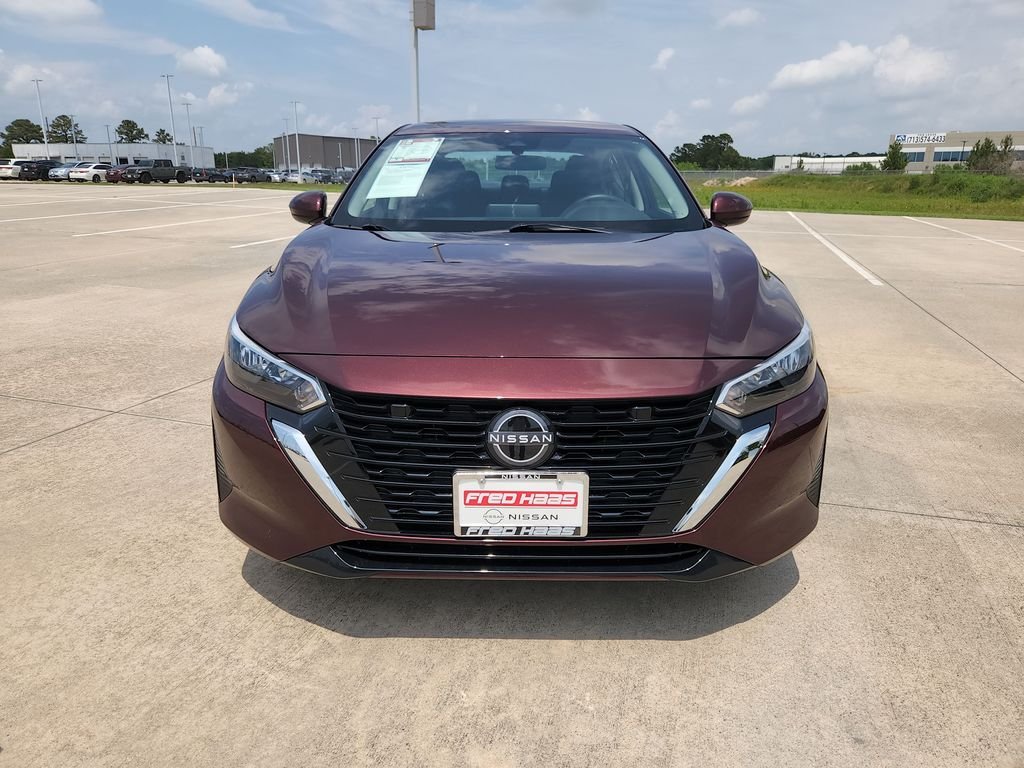 Used 2025 Red Nissan SV image 11