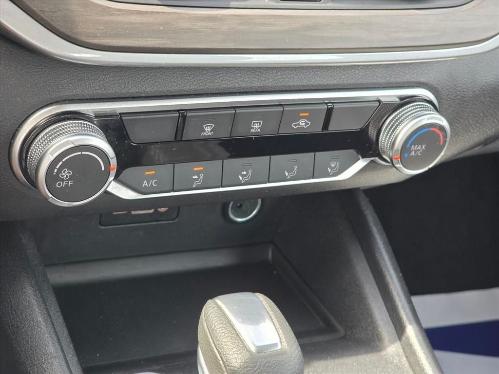Used 2025 Black Nissan 2.5 SV image 18