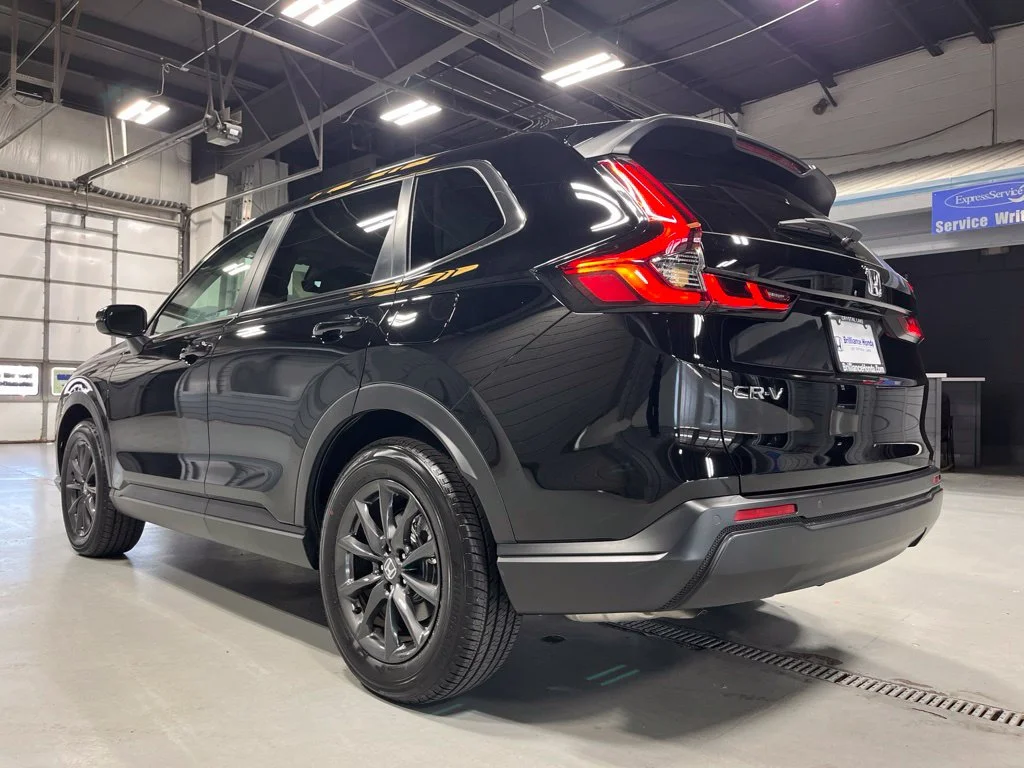 Used 2026 Crystal Black Pearl Honda EX-L image 5