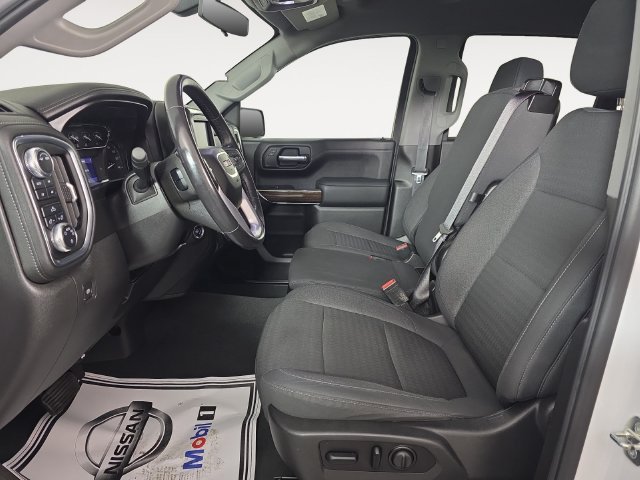 Used 2021 SUMMIT WHITE GMC SLE image 10