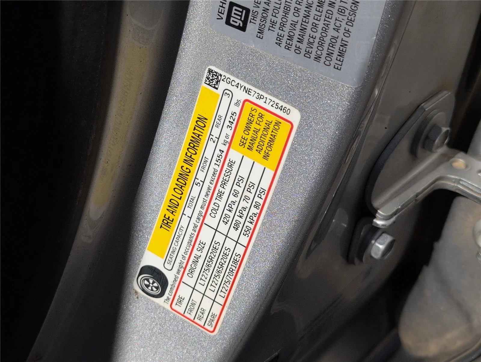 Used 2023 Silver Ice Metallic Chevrolet LT image 9